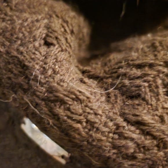 GAP set of 2 Hats and 1 misc. Hat - Picture 3 of 4